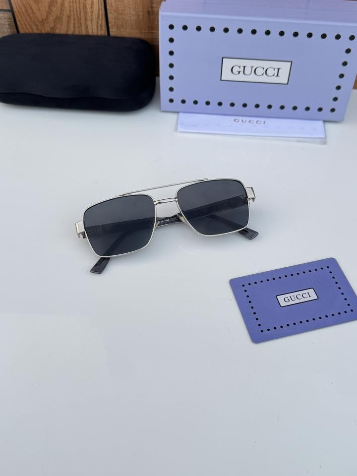 Gucci320_silver black