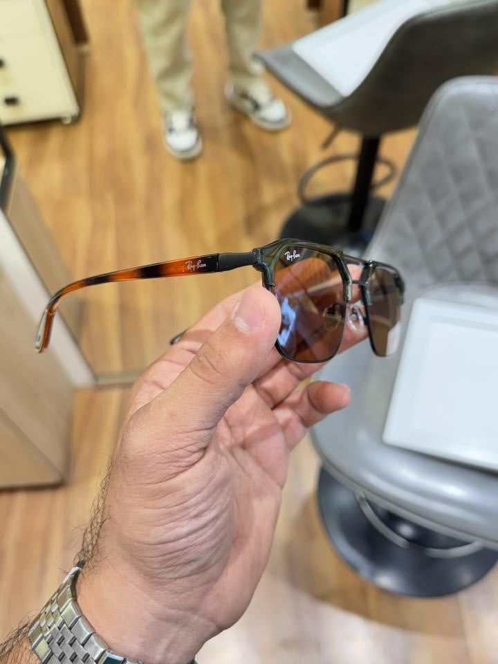 Raybann 04 olive tiger green