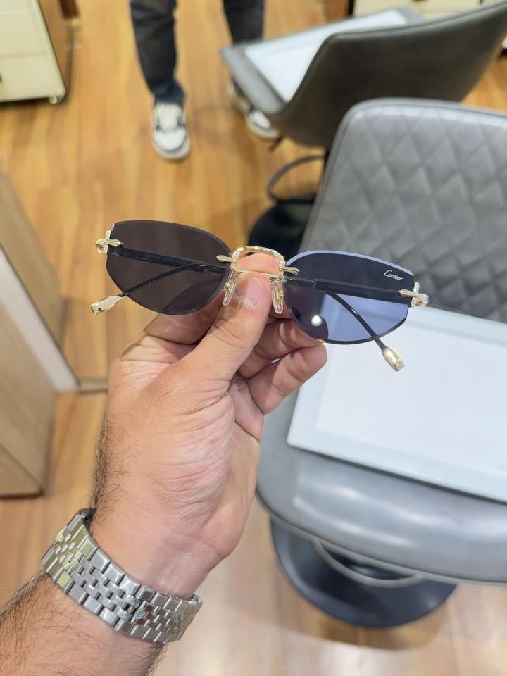 Cartier2505_gold_black