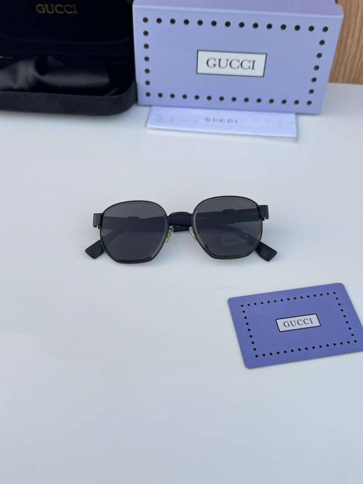 Guccci_24042 black