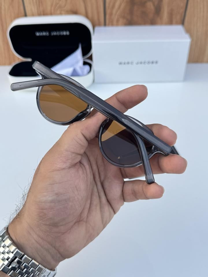 Marc_jacobs_1103_grey_brown