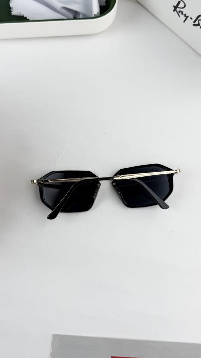 RAYBANN GOLD BLACK 3402