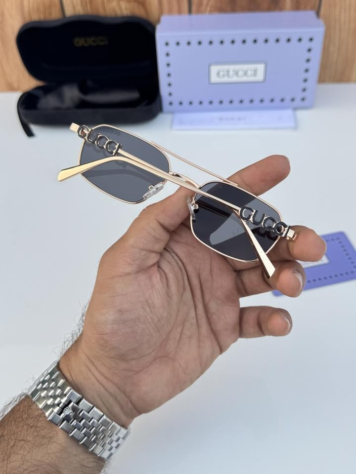 Gucc_i 15035 gold black