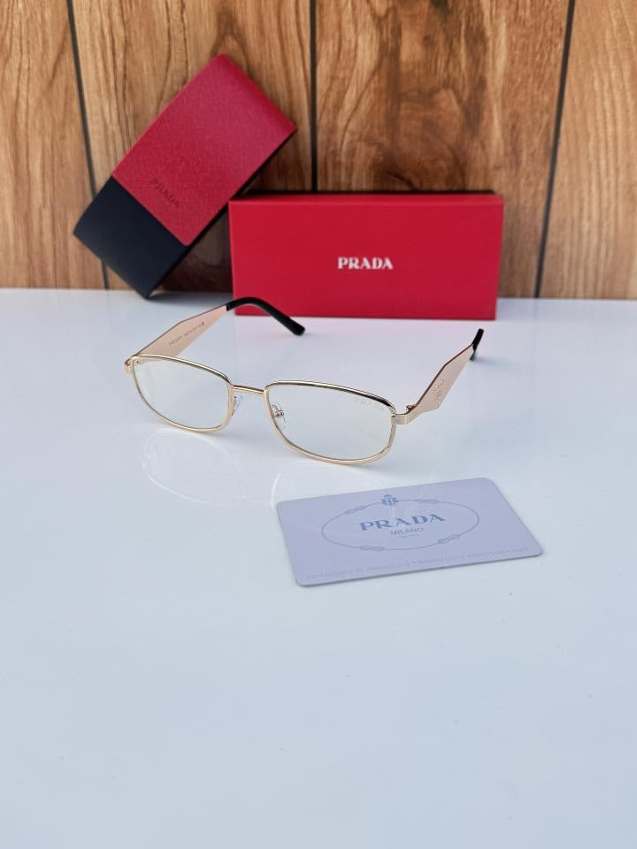 prada25072_goldplano