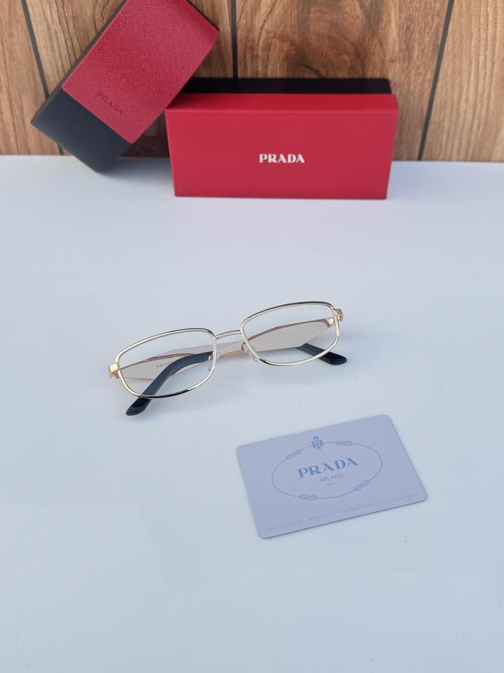 prada25072_goldplano