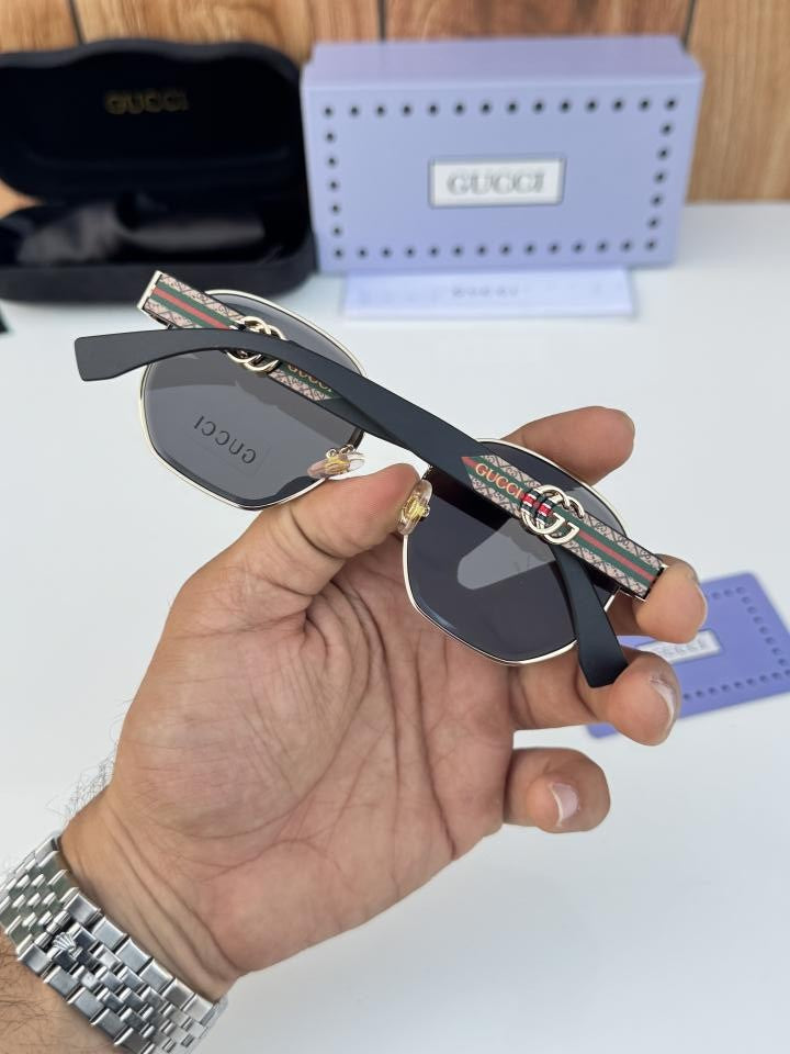 Gucci24042 gold black