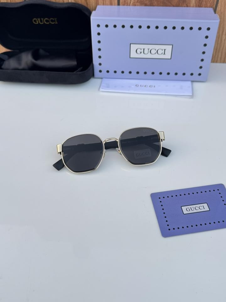Gucci24042 gold black