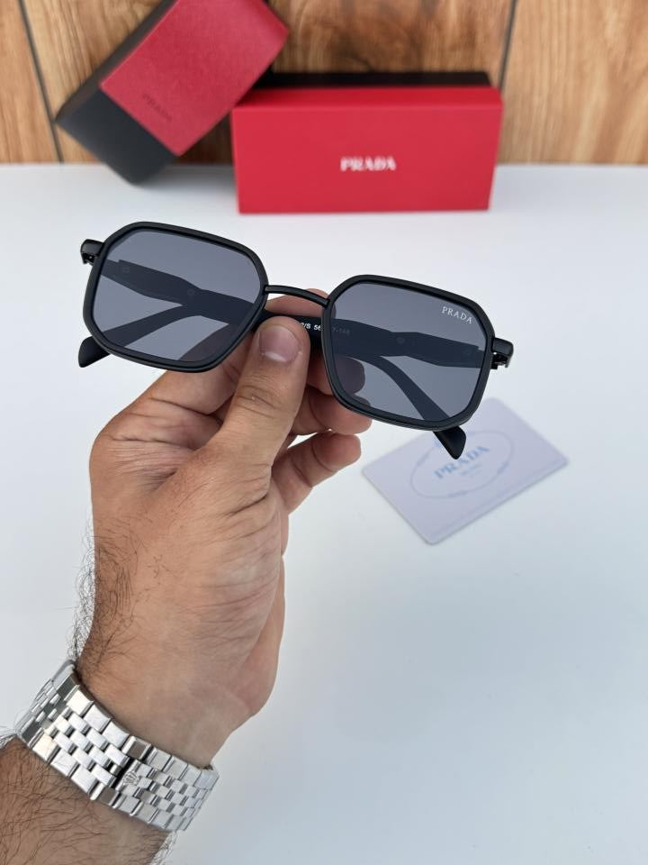 Prada792_black