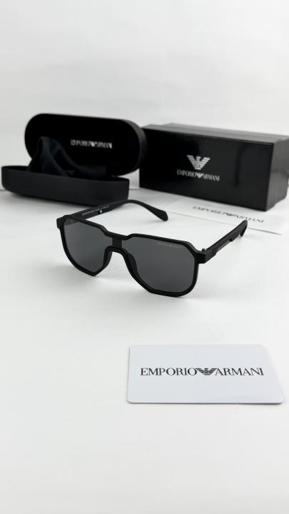 Arman_i_black_219