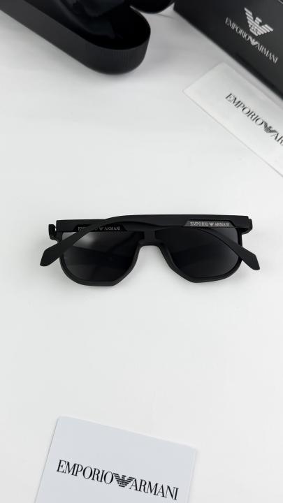 Arman_i_black_219