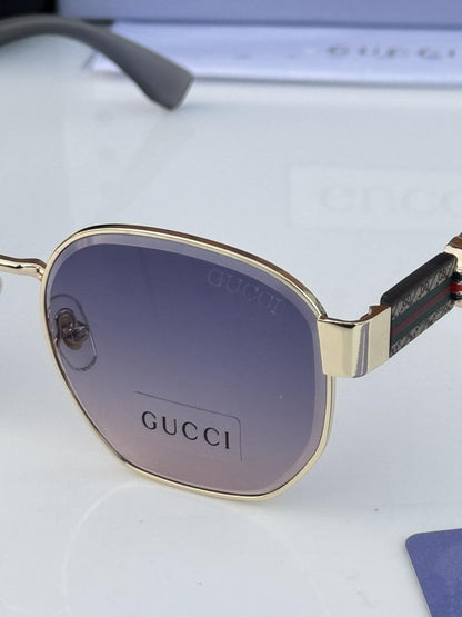 Gucci24042_gold_sea_blue