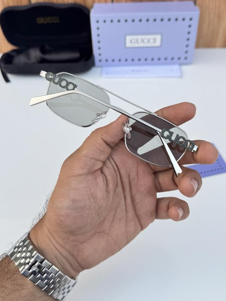 Gucci15035_silver_grey