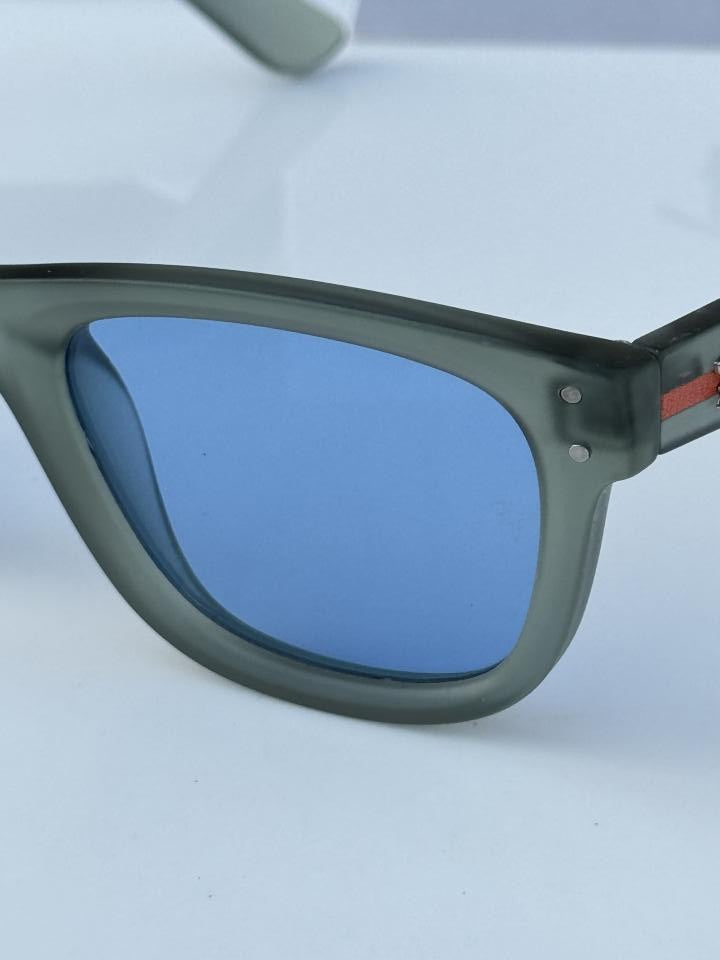 Raybann 0502 matt green blue