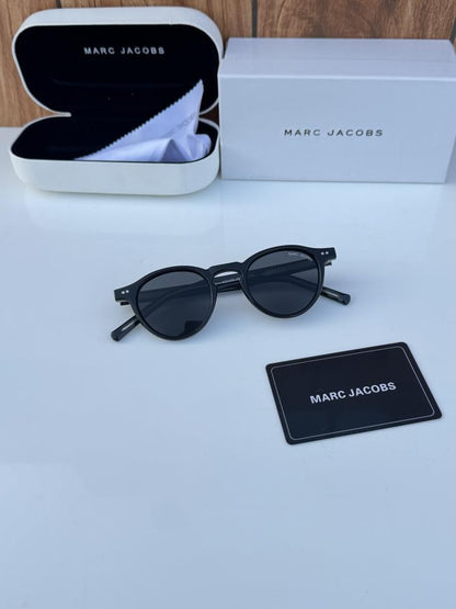 Marcjacobs1103_black