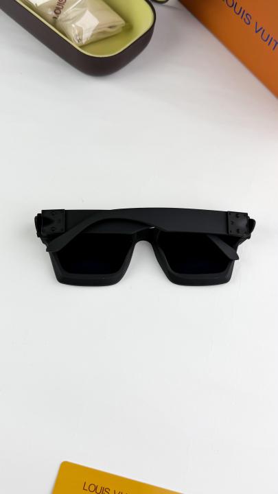Loui_s vuitton black 65N