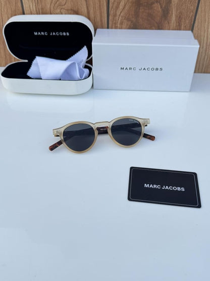 Marcjacobs1103_peach_tiger_black