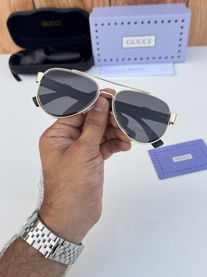 Gucci24023_gold_black
