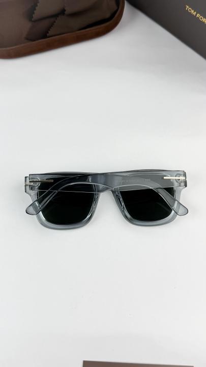 Tomfor_d_grey green 259