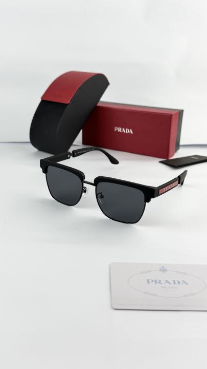 Prad_a_black_08y