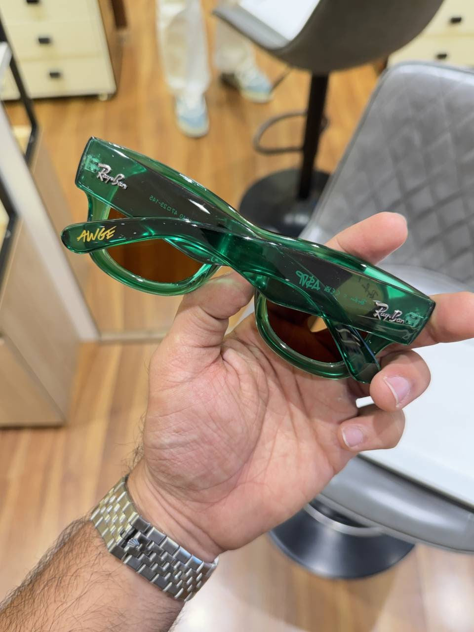 Zorvane Emerald – Premium Green Square Frame Sunglasses