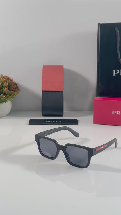 Prada_Mate_Black