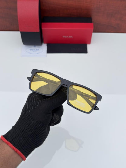 Prada Black/Yellow 82007
